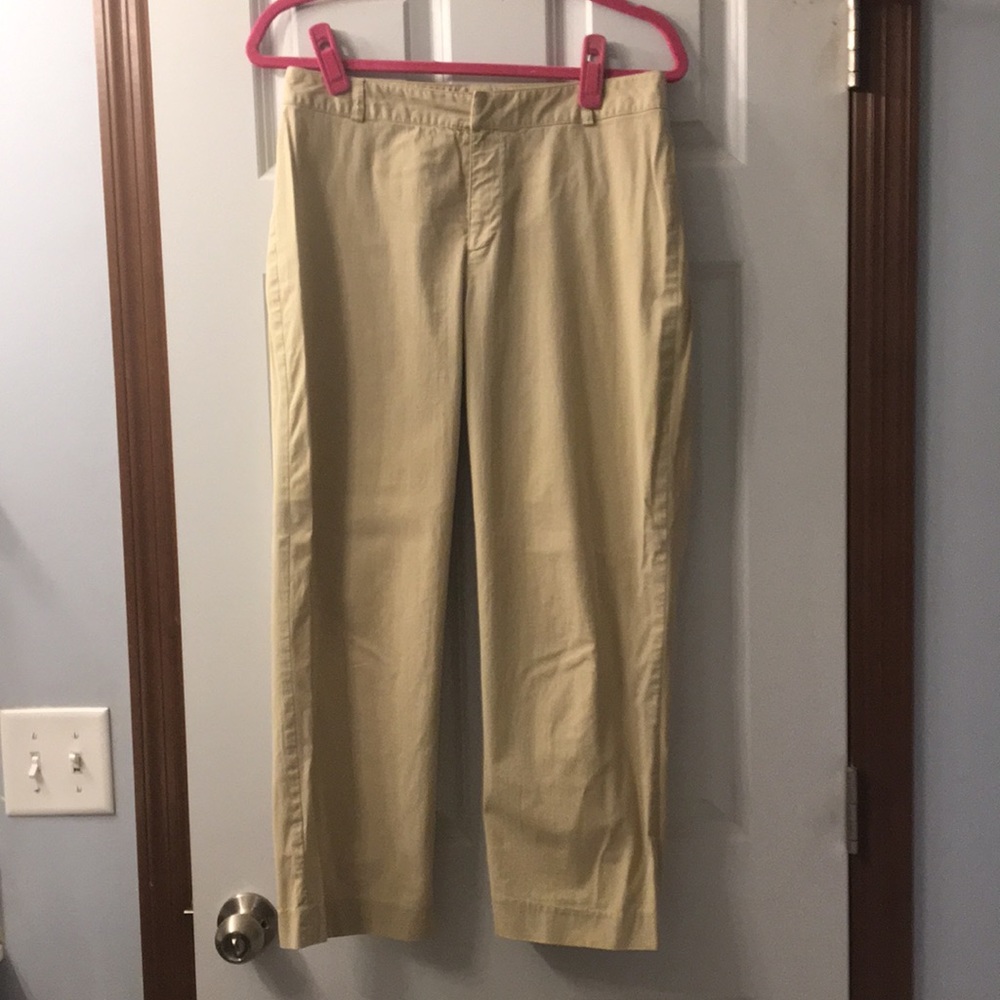 Khaki capri pants